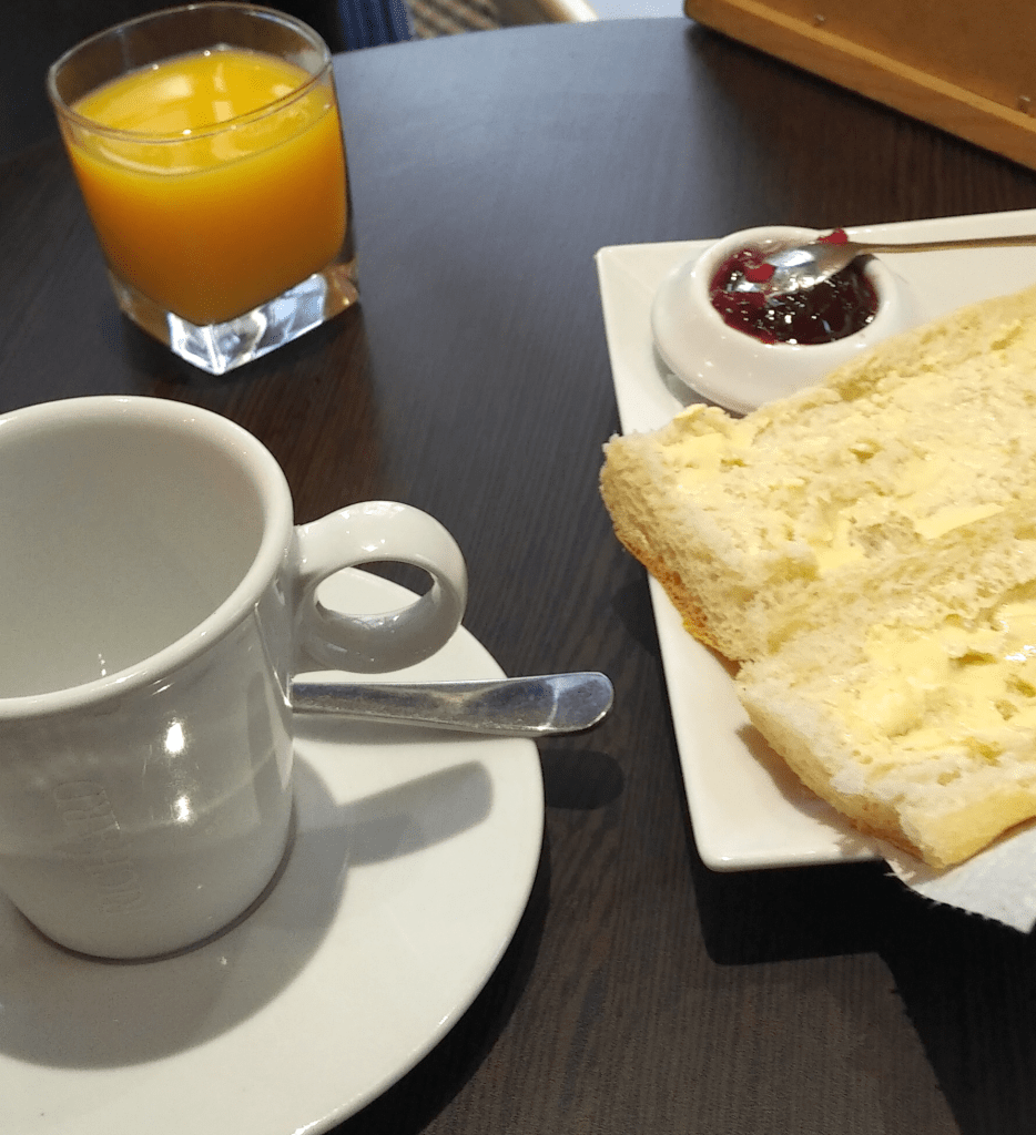 Breakfast au Chaptal, à Paris 9.